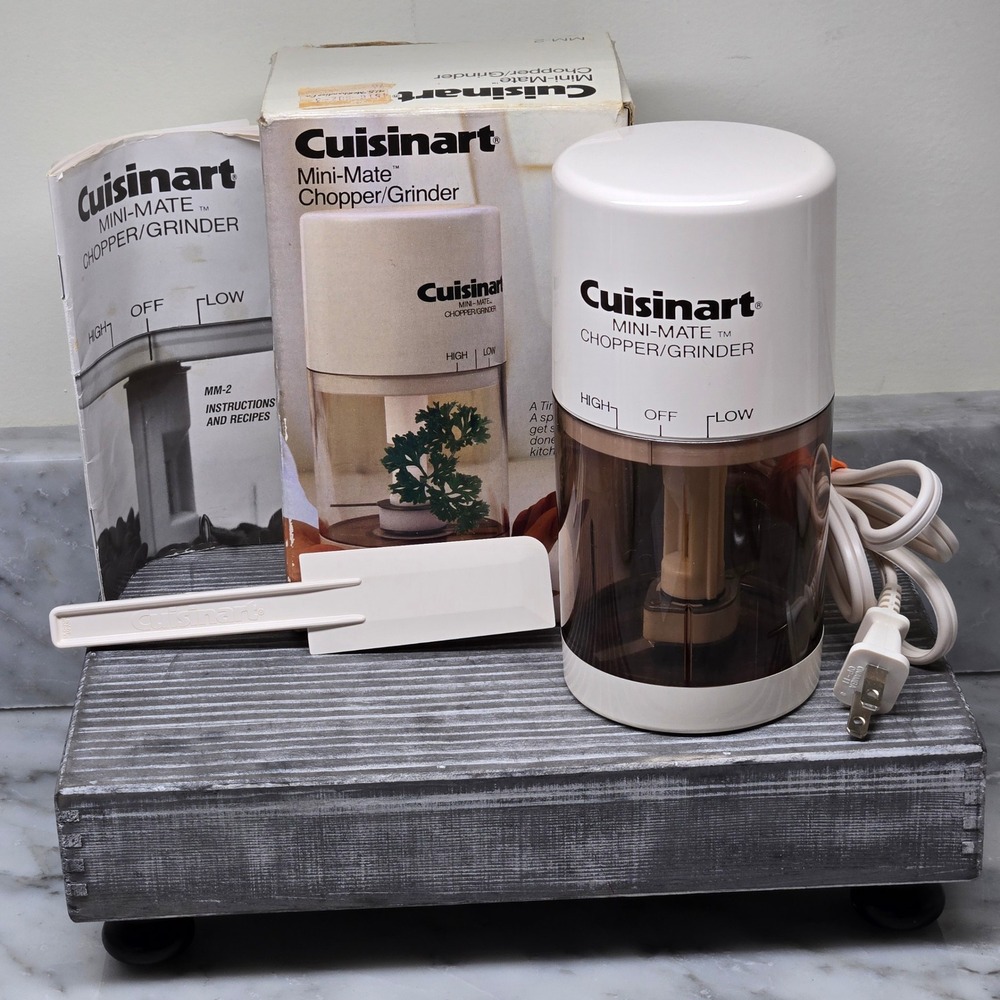 VTG 1987 Cuisinart Mini-Mate Chopper Grinder MM-2 White with Box Manual Spatula